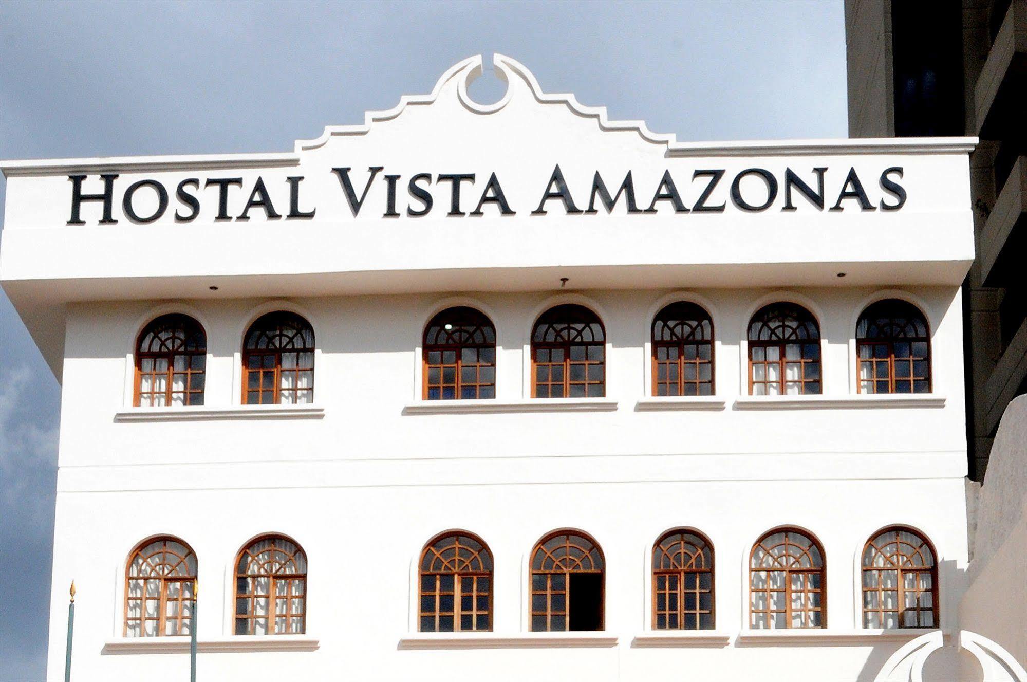 Hostal Vista Amazonas キト エクステリア 写真